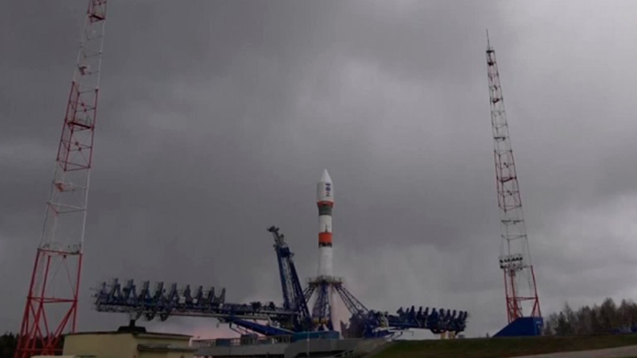 Ракета «Союз-2.1а» с военным спутником стартовала с Плесецка