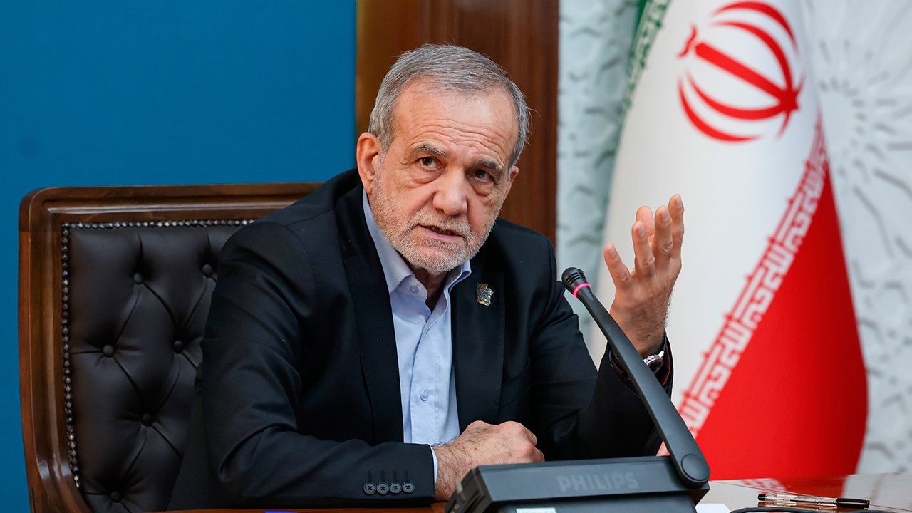 Пезешкиан после атак на Иран призвал мир указать сторонников терроризма