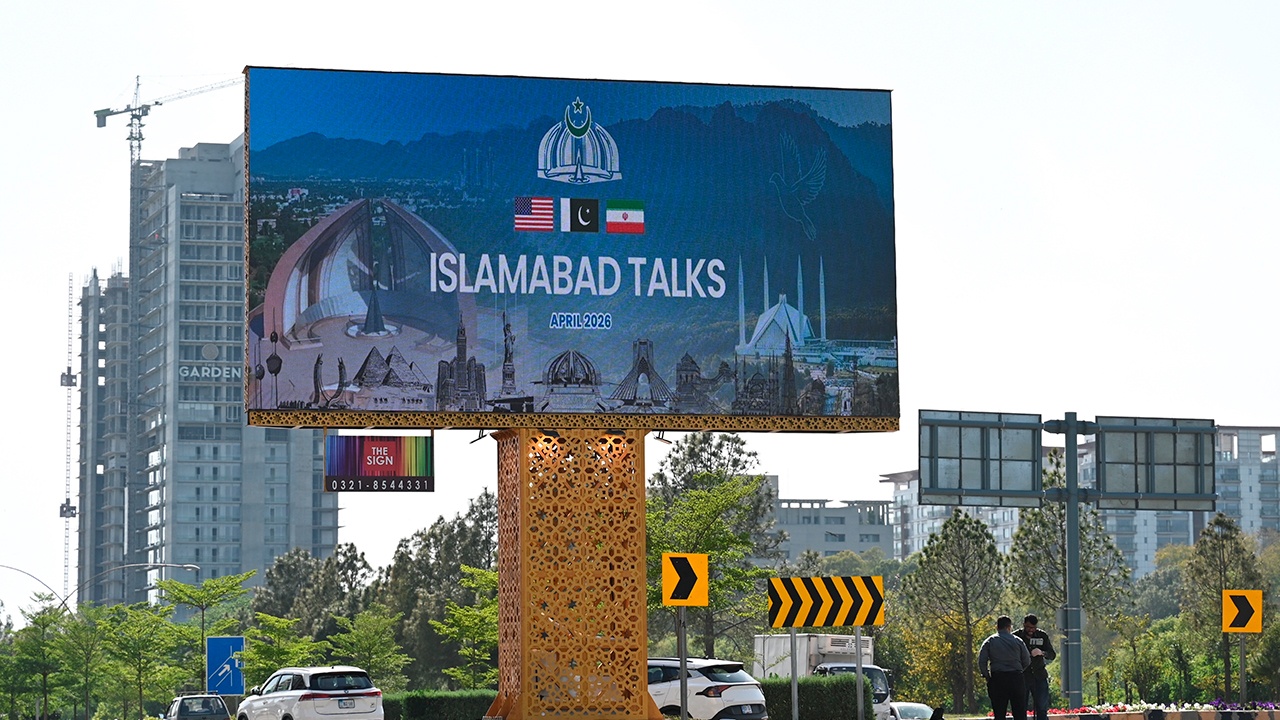 Иран пригрозил бойкотом переговоров в случае дальнейших ударов по Ливану