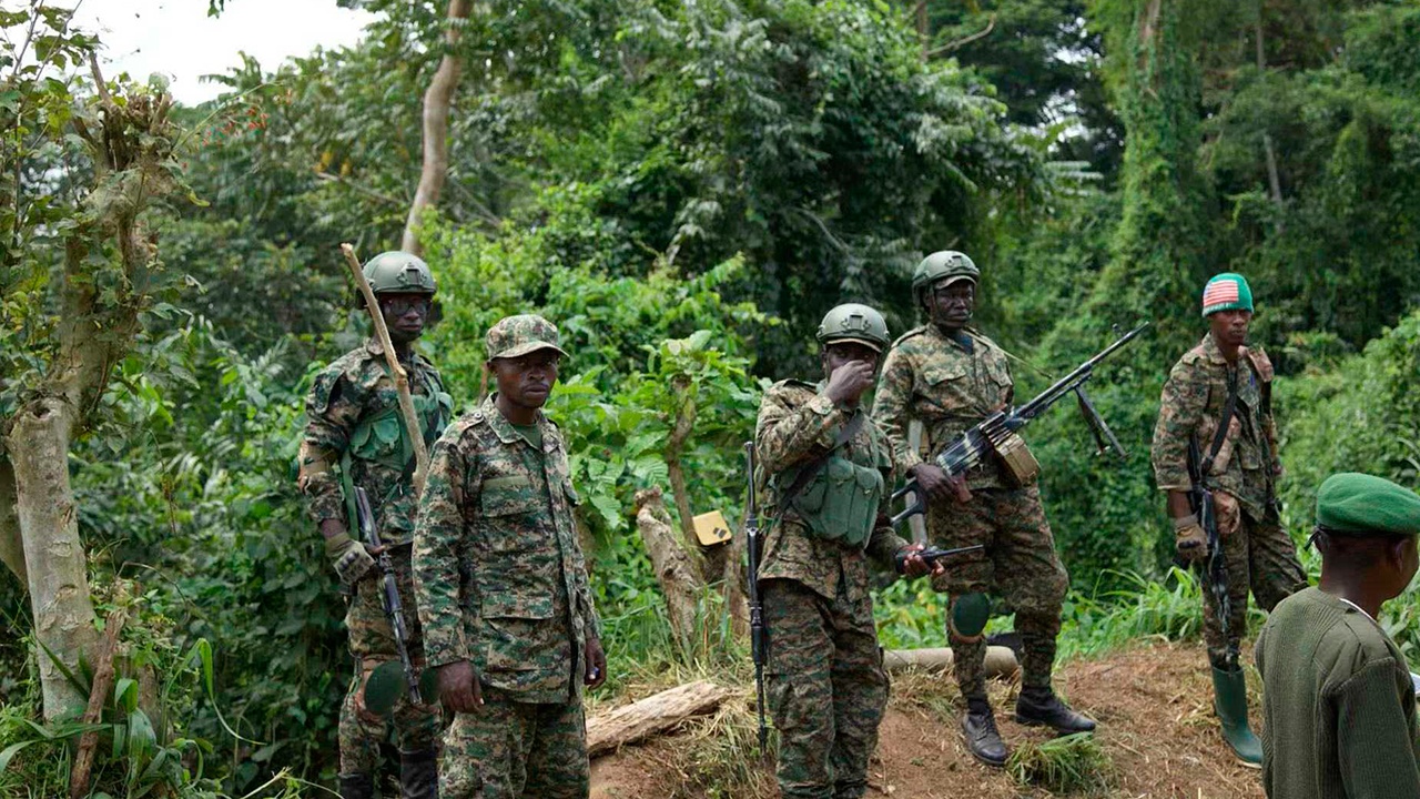 Главком ВС Уганды потребовал от Турции миллиард долларов и самую красивую женщину