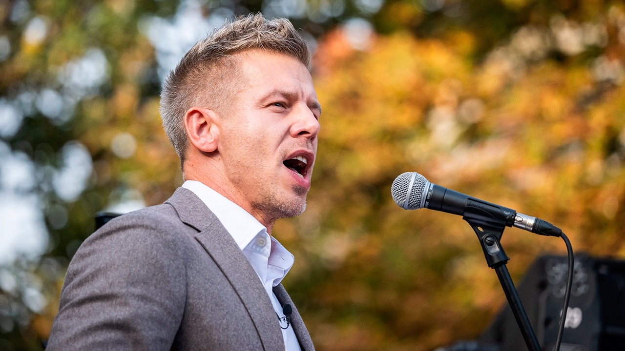 Мадьяр заявил, что примет требования Еврокомиссии для разморозки средств от ЕС