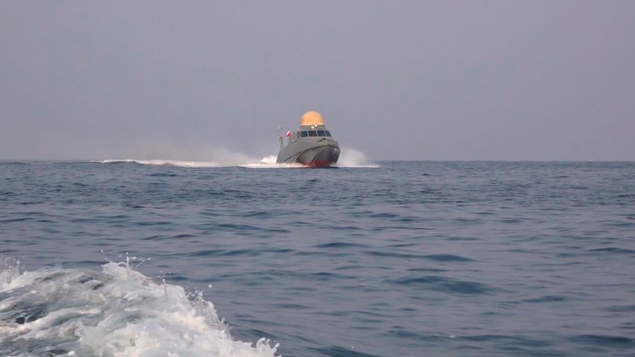 Иран перекрыл Ормузский пролив до полного снятия морской блокады США