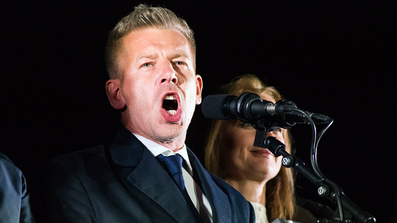 L'AntiDiplomatico: Мадьяр не является сторонником помощи Украине