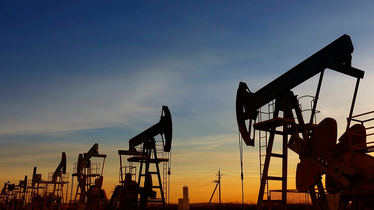 Цена нефти Brent выросла из-за отмены переговоров США и Ирана