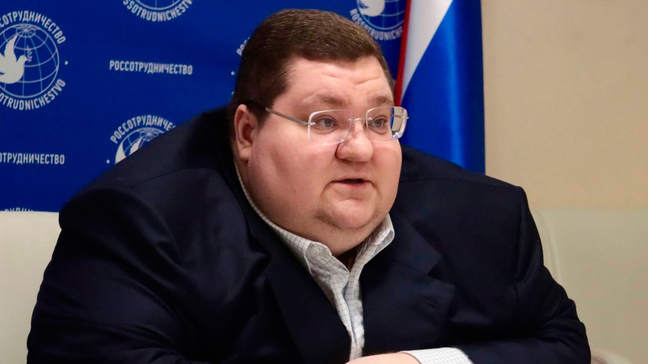 Чайка сменил Примакова на посту главы Россотрудничества