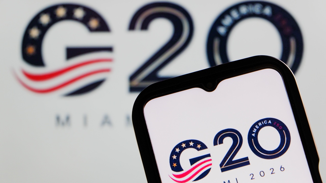 Премьер Португалии возмутил ЕС поддержкой приглашения Путина на G20