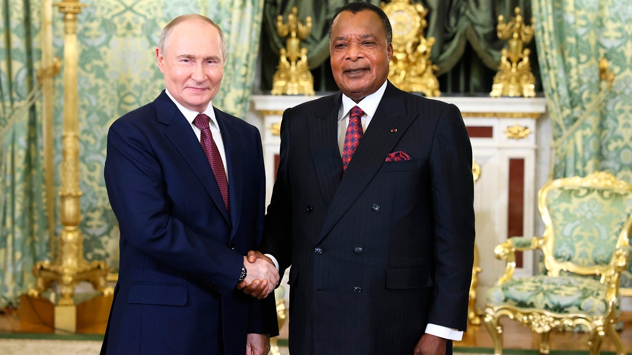 В Кремле прошли переговоры Путина с президентом Республики Конго