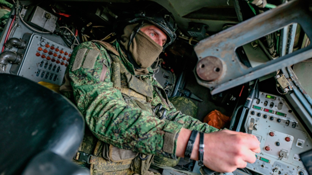 В небе над Ленобластью сбили 51 украинский беспилотник