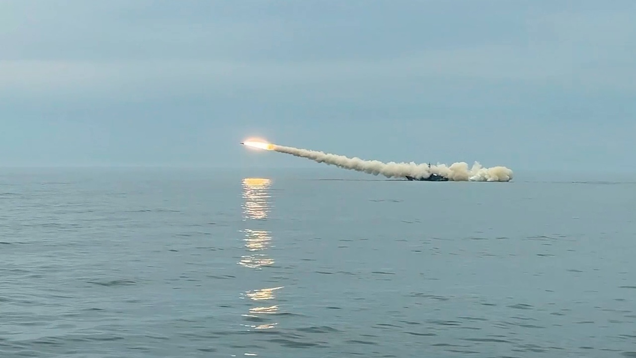 Катера ТОФ применили крылатые ракеты «Москит» в Японском море