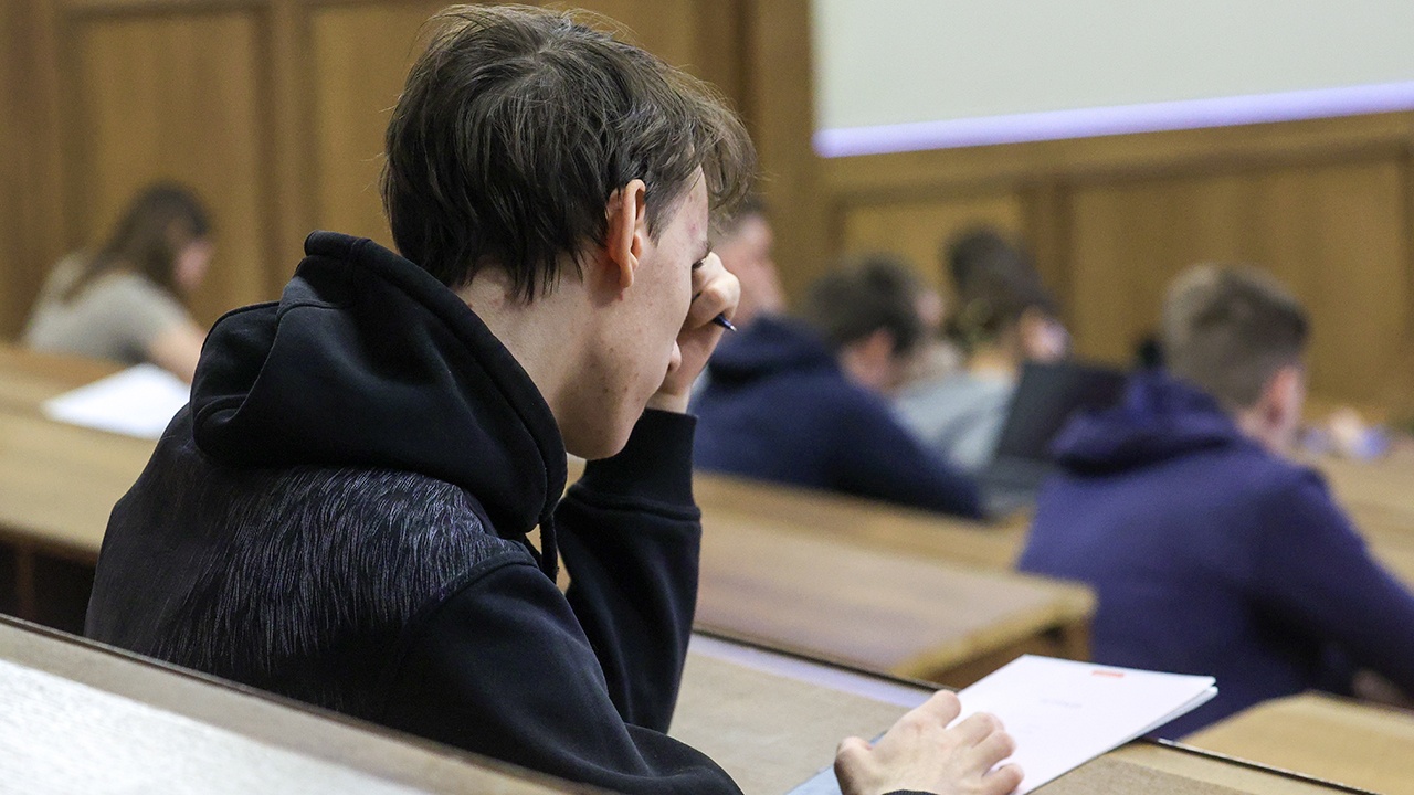 МФТИ и ЮФУ получили предостережения от Рособрнадзора