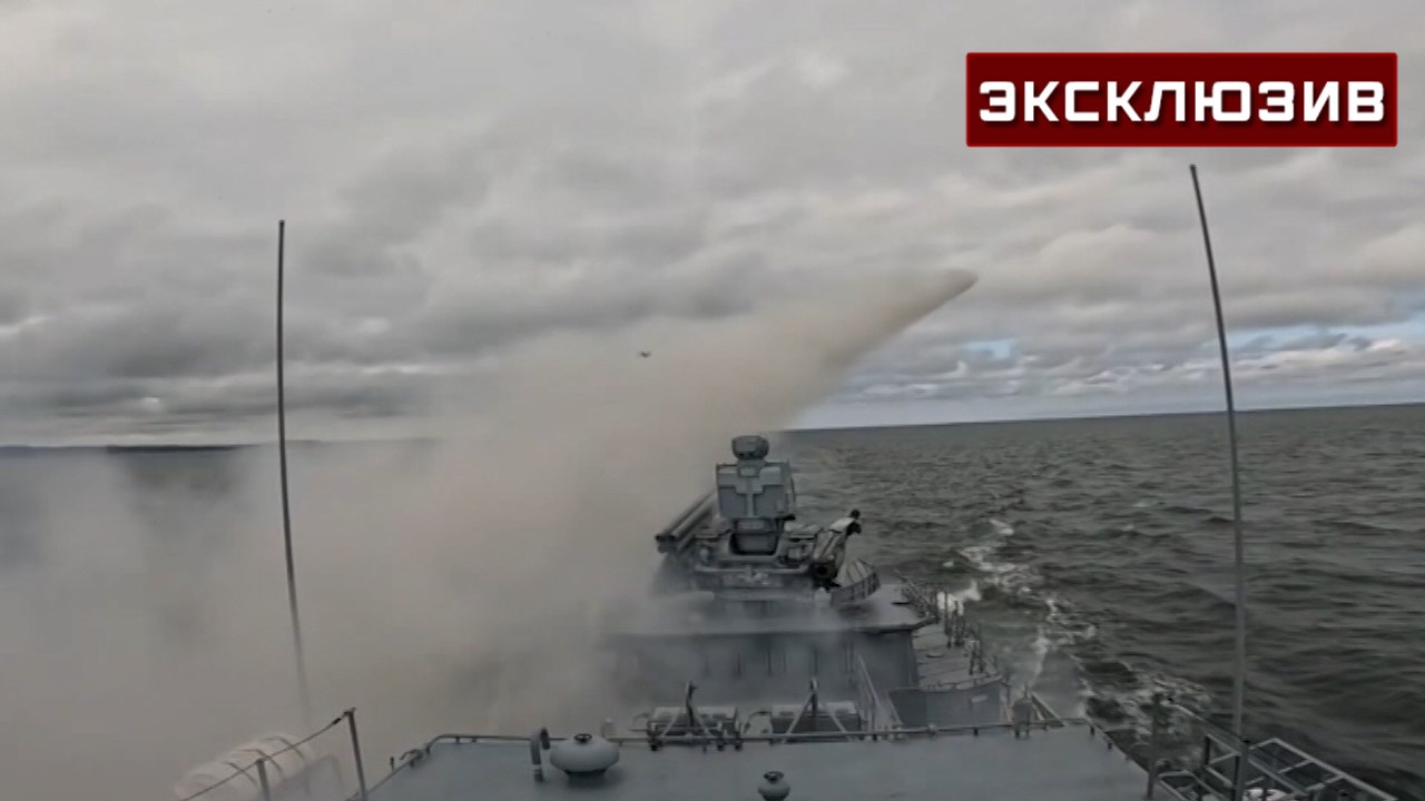Моряки Балтийского флота отработали отражение атаки «противника»