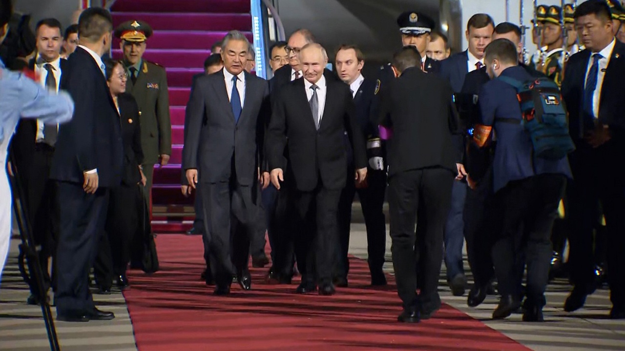 Владимир Путин прибыл в Китай с двухдневным визитом