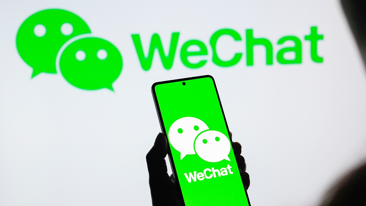 Дмитриев зарегистрировал аккаунт в китайской соцсети WeChat