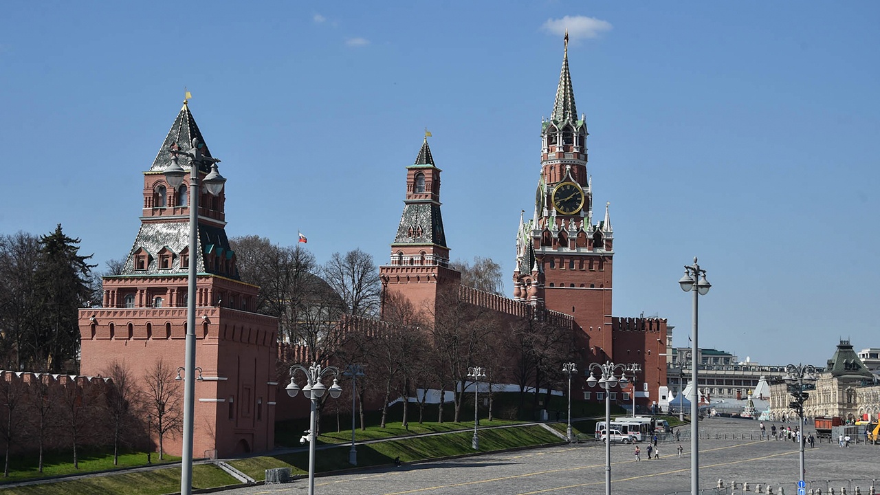 В Кремле пообещали принять меры после угроз Зеленского ударить по Москве
