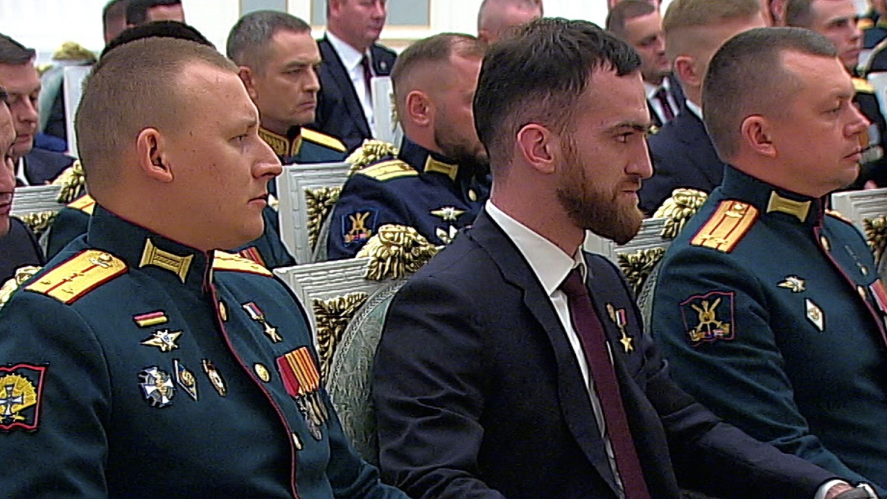 Путин: выпускники программы «Время героев» не боятся преодолевать вызовы