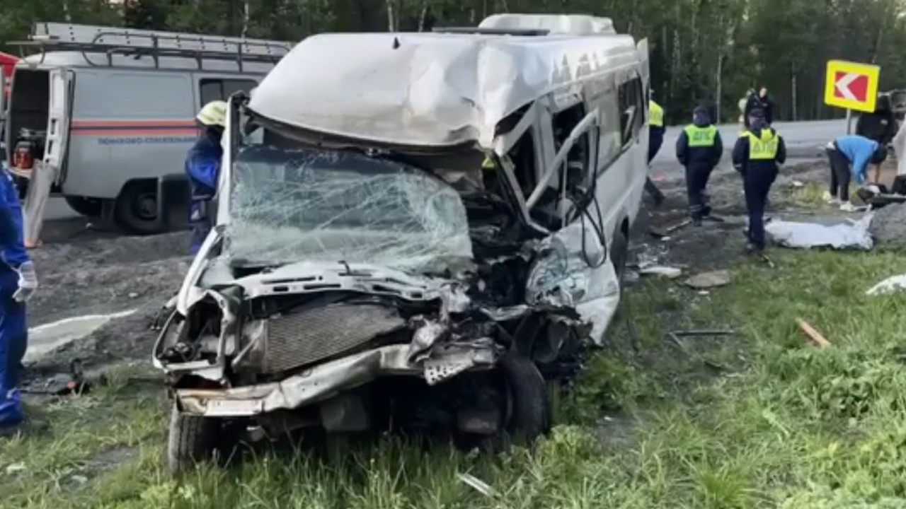 В Челябинской области попал в ДТП автобус с пермской баскетбольной командой
