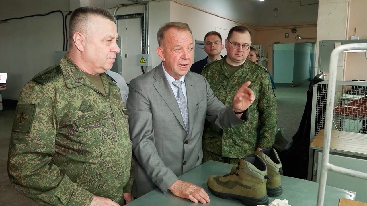 Замминистра обороны Санчик проверил выполнение гособоронзаказа