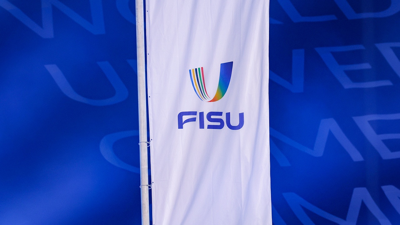 FISU допустила российских спортсменов до турниров под эгидой организации