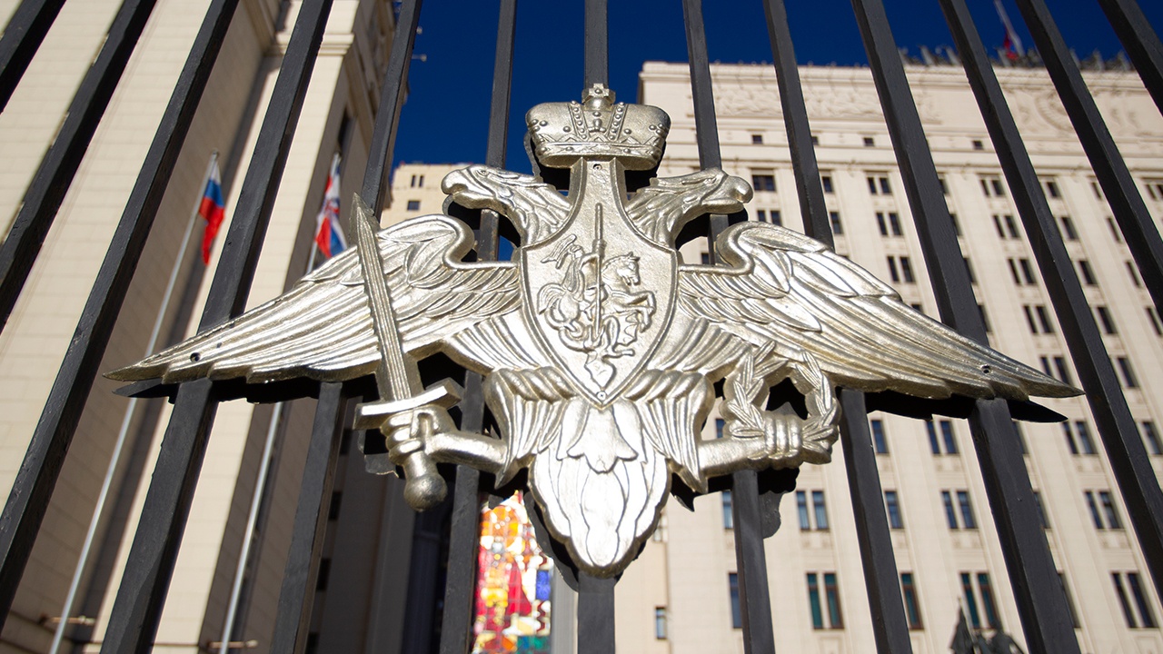 Силы ПВО за ночь сбили 62 беспилотника над российскими регионами