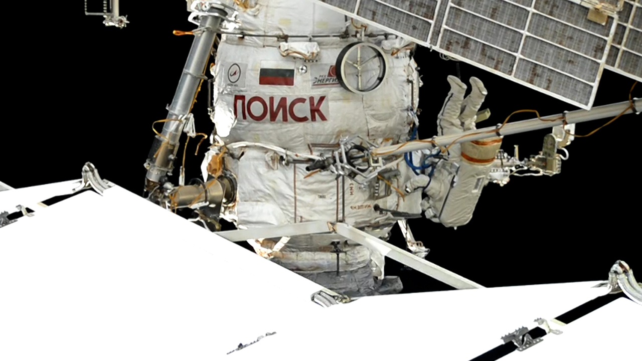 Космонавты «Роскосмоса» завершили выход в открытый космос