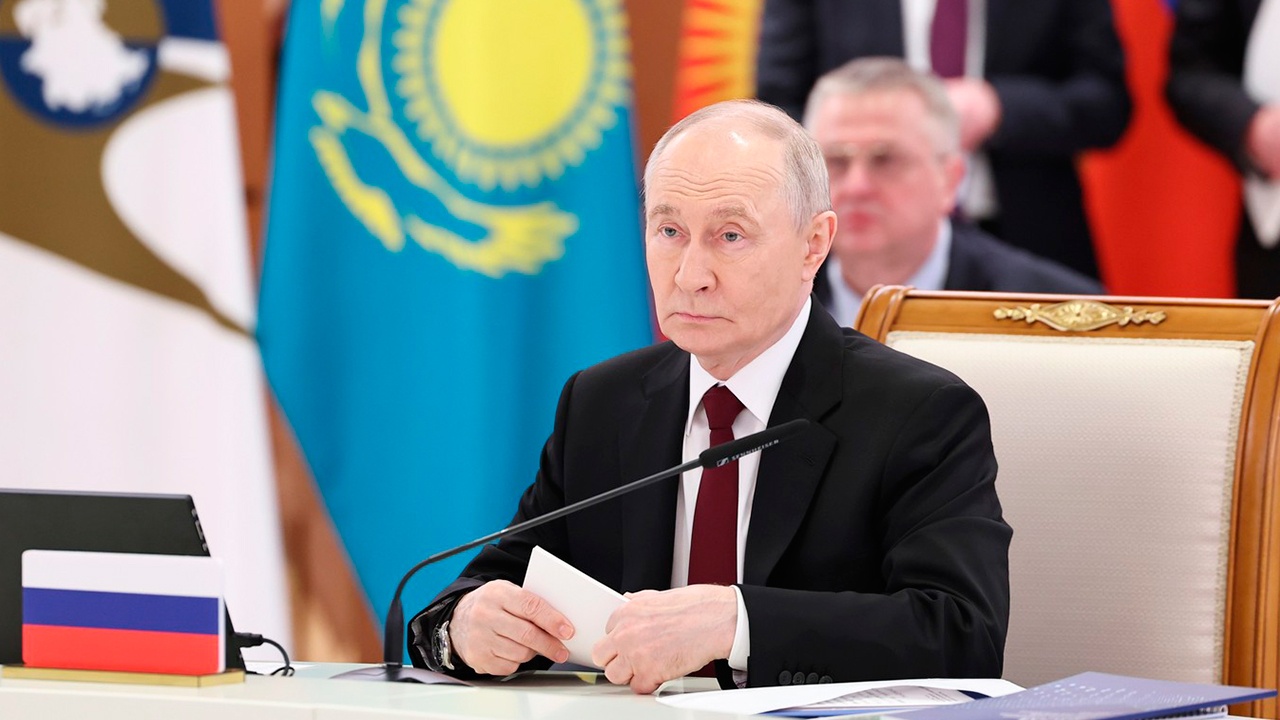 Путин заявил об интересе многих стран к сотрудничеству с ЕАЭС
