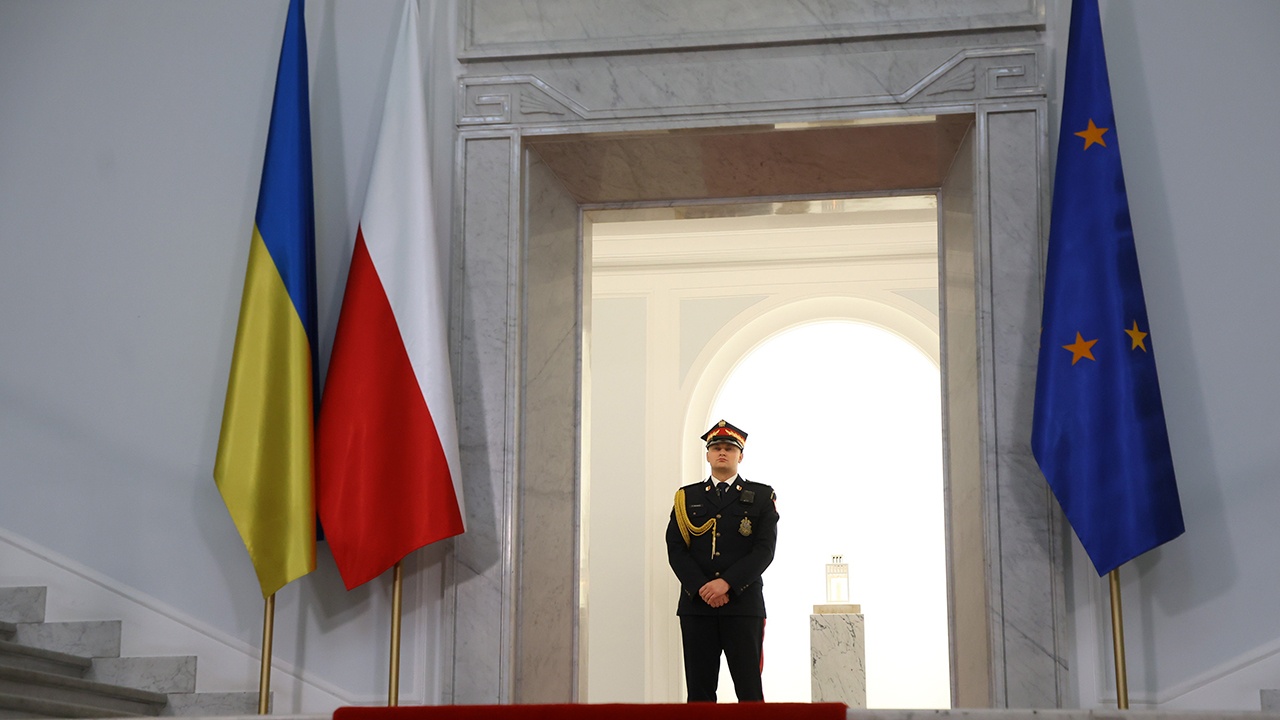 «Плюют в лицо»: как Польша разглядела культ националистов на Украине