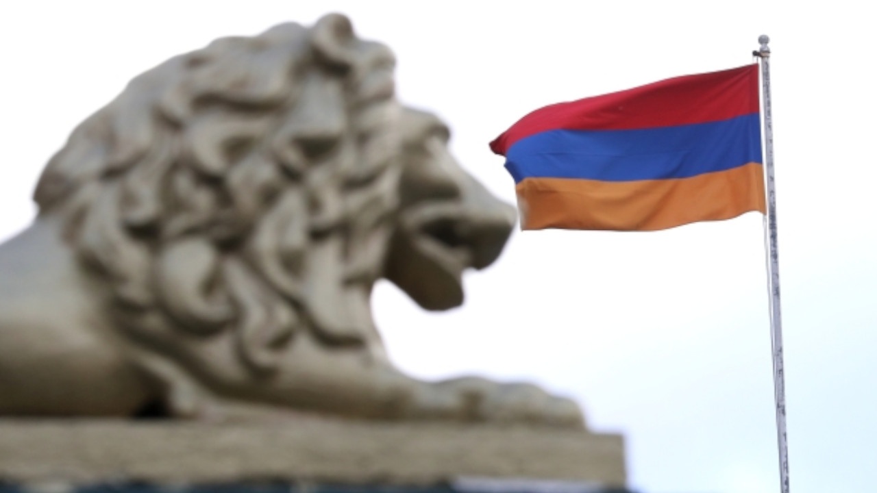 Шойгу перечислил последствия выхода из ЕАЭС для Армении