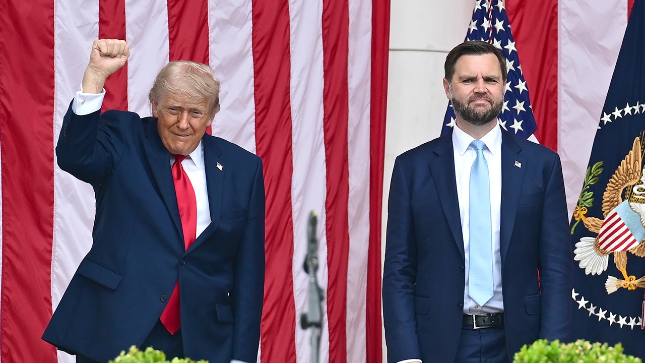 Трамп и Вэнс хотят завершения украинского конфликта 