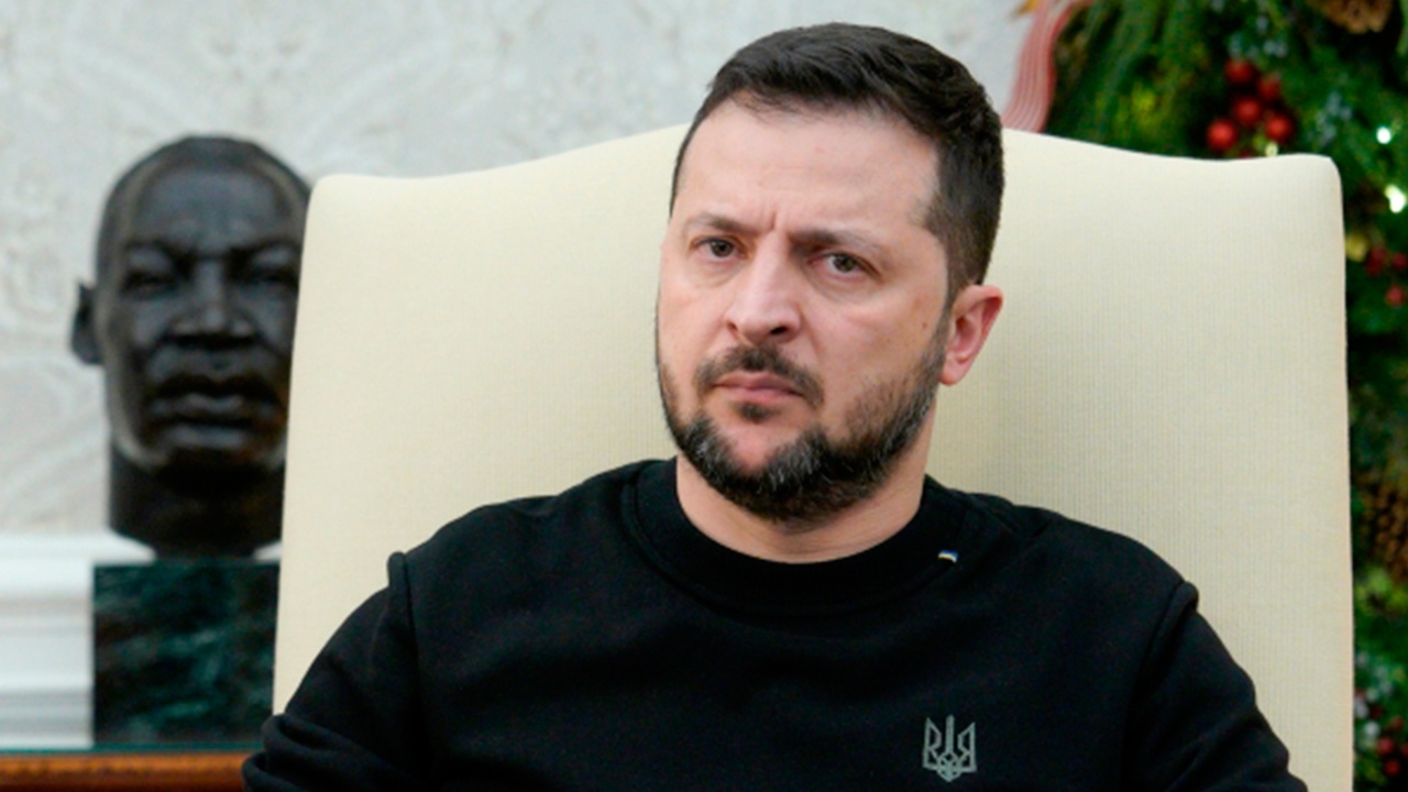 Варшава заявила о конфронтации с Киевом при отказе уважать память поляков
