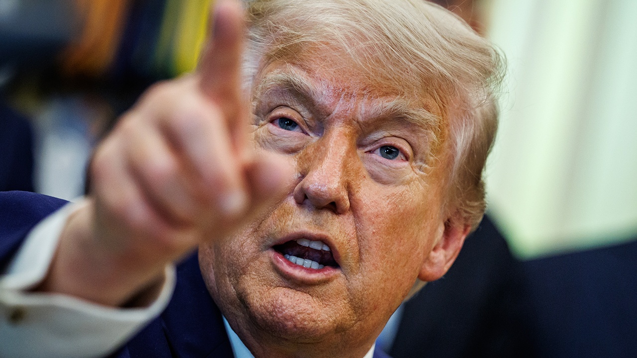 Трамп отменил вечернюю атаку на Иран и анонсировал скорую сделку с Тегераном