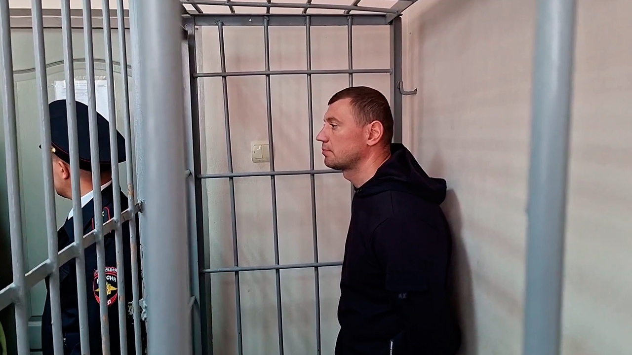 Суд арестовал директора компании, чей автобус сбил людей в Екатеринбурге