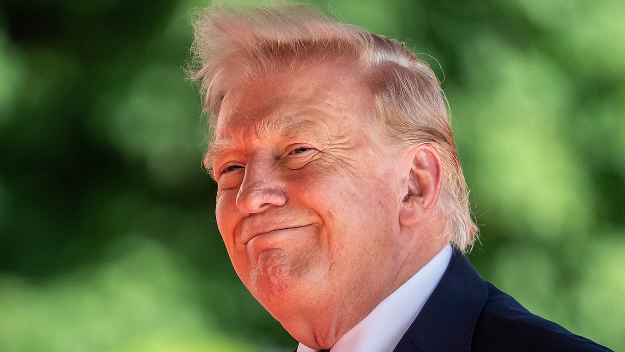 Врач-гериатр оценил когнитивные тесты, которые прошел Трамп
