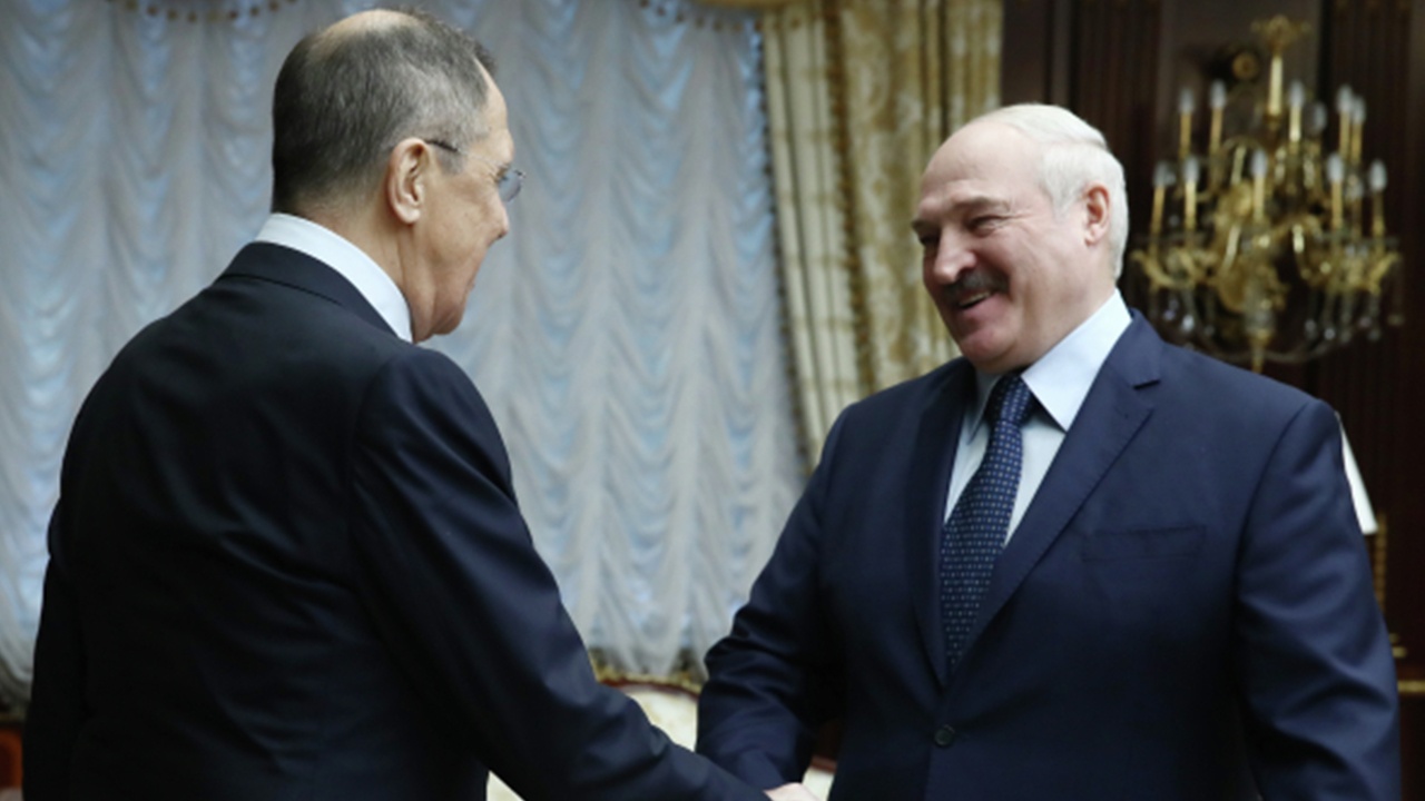 Лавров в Минске обсудил с Лукашенко сотрудничество стран и конфликт на Украине