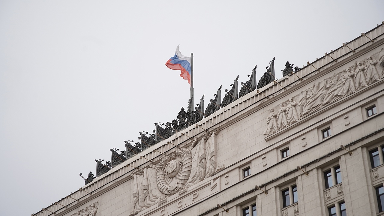 Ночью ПВО сбила над российскими регионами 172 беспилотника