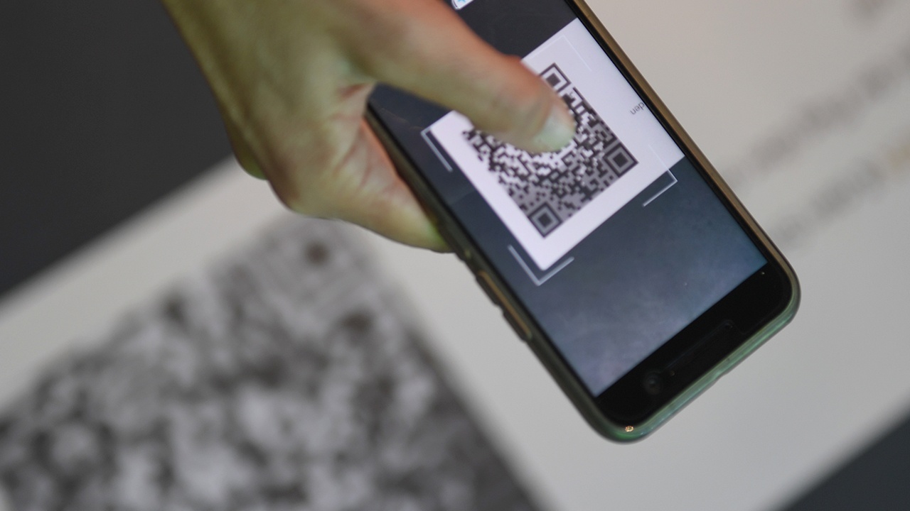С 1 сентября в России появится единый QR - код для оплаты