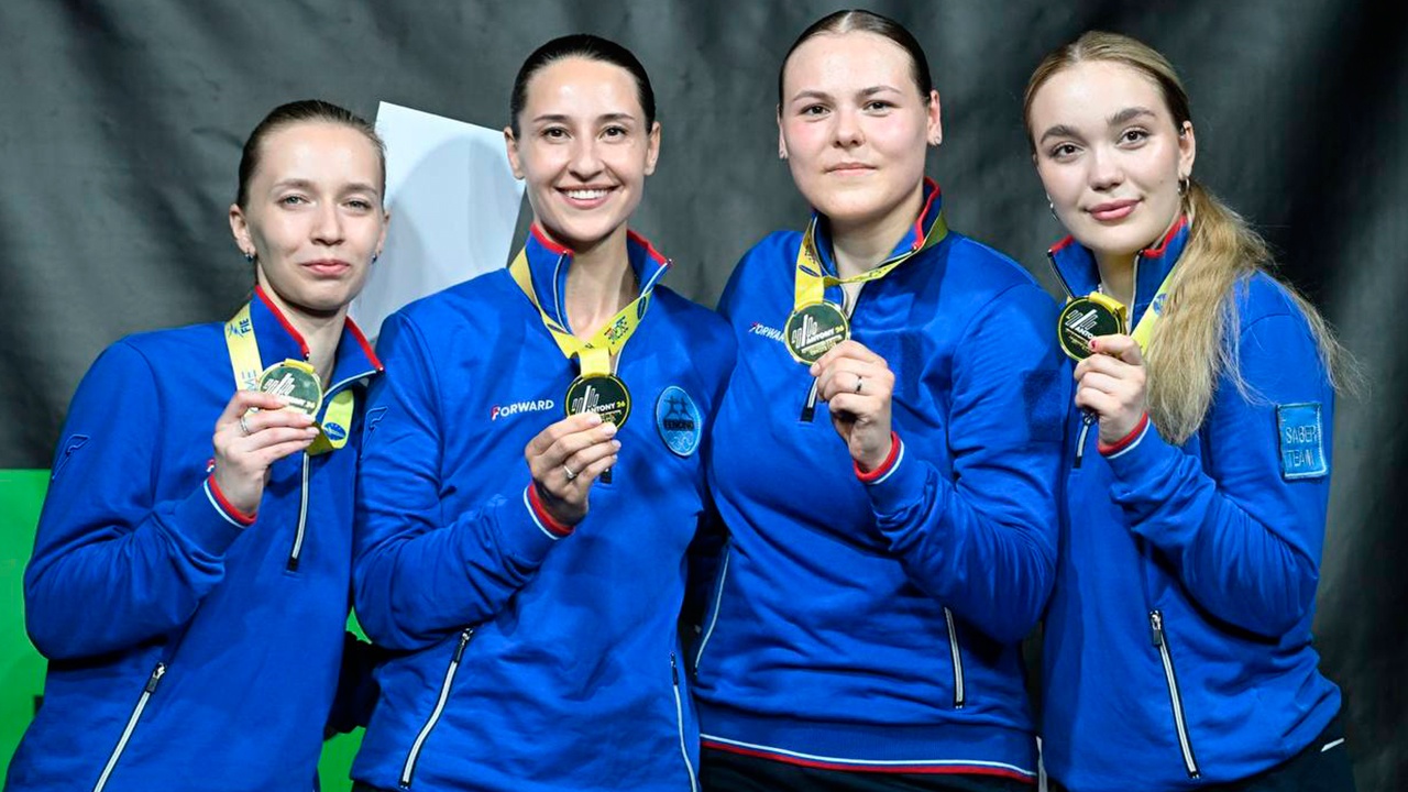 Российские саблистки завоевали золото чемпионата Европы