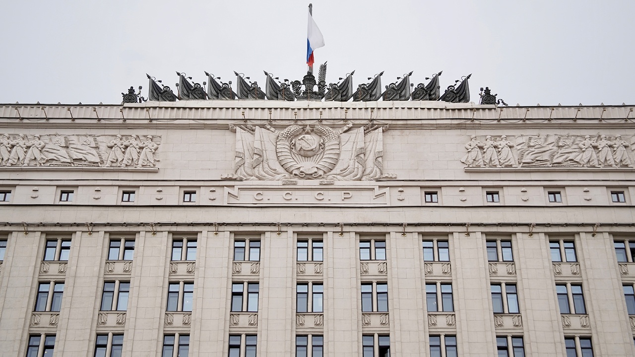 В небе над российскими регионами сбили 239 украинских беспилотников