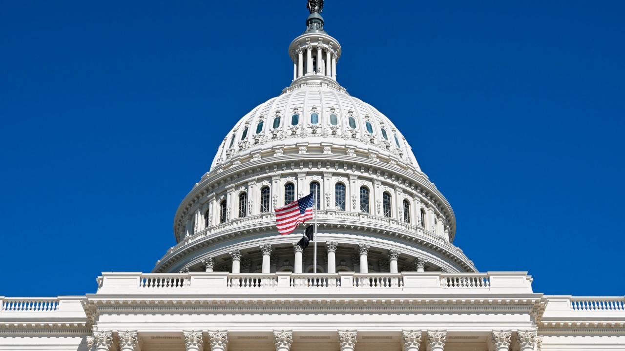 Сенат США впервые поддержал резолюцию о прекращении войны с Ираном