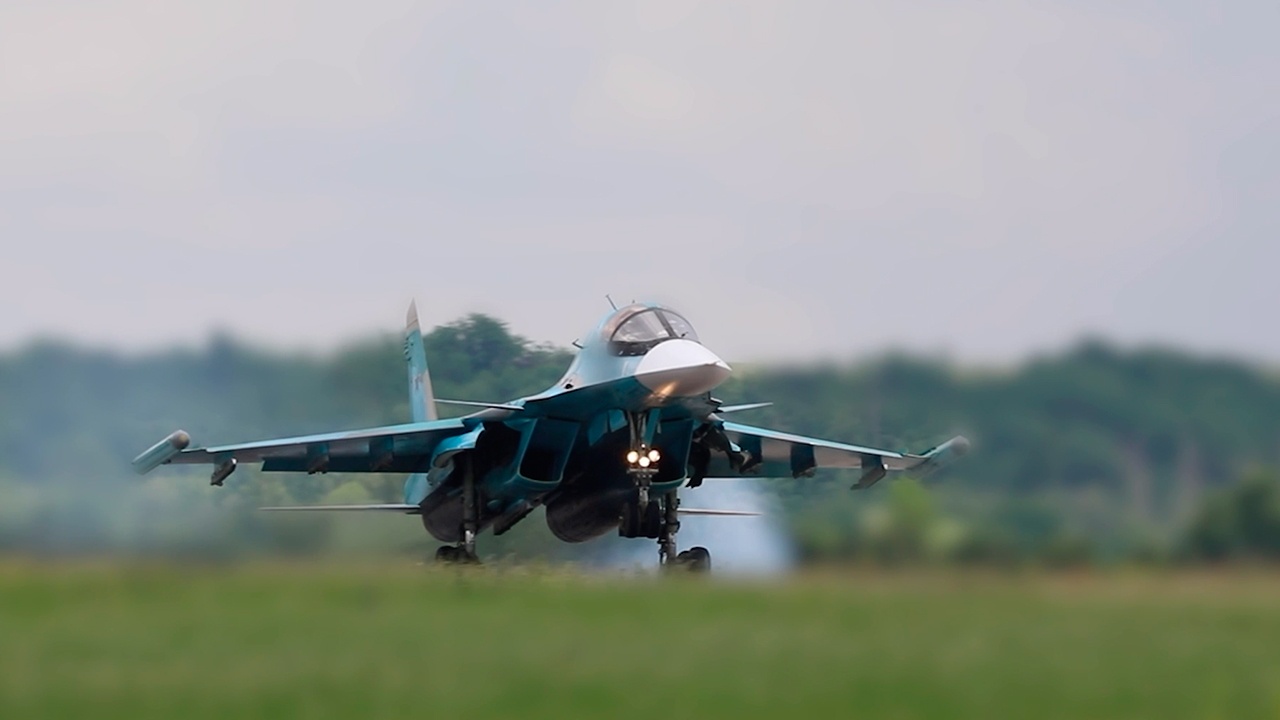 Экипаж Су-34 нанес удар по личному составу и пункту управления БПЛА ВСУ