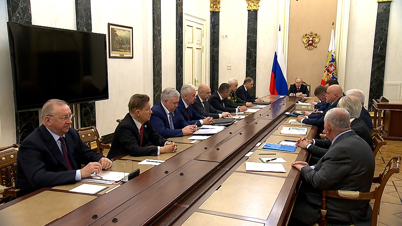 Путин: Россия рассматривает возможность запрета на экспорт дизеля