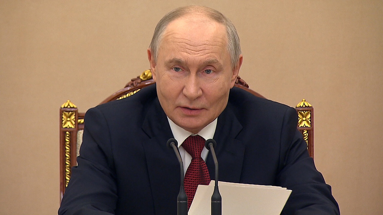 Путин: нужно свести к минимуму последствия атак на гражданские объекты