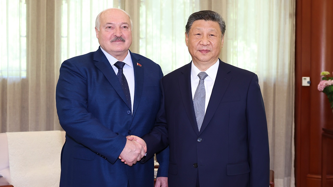 Лукашенко встретился с Си Цзиньпином в Пекине