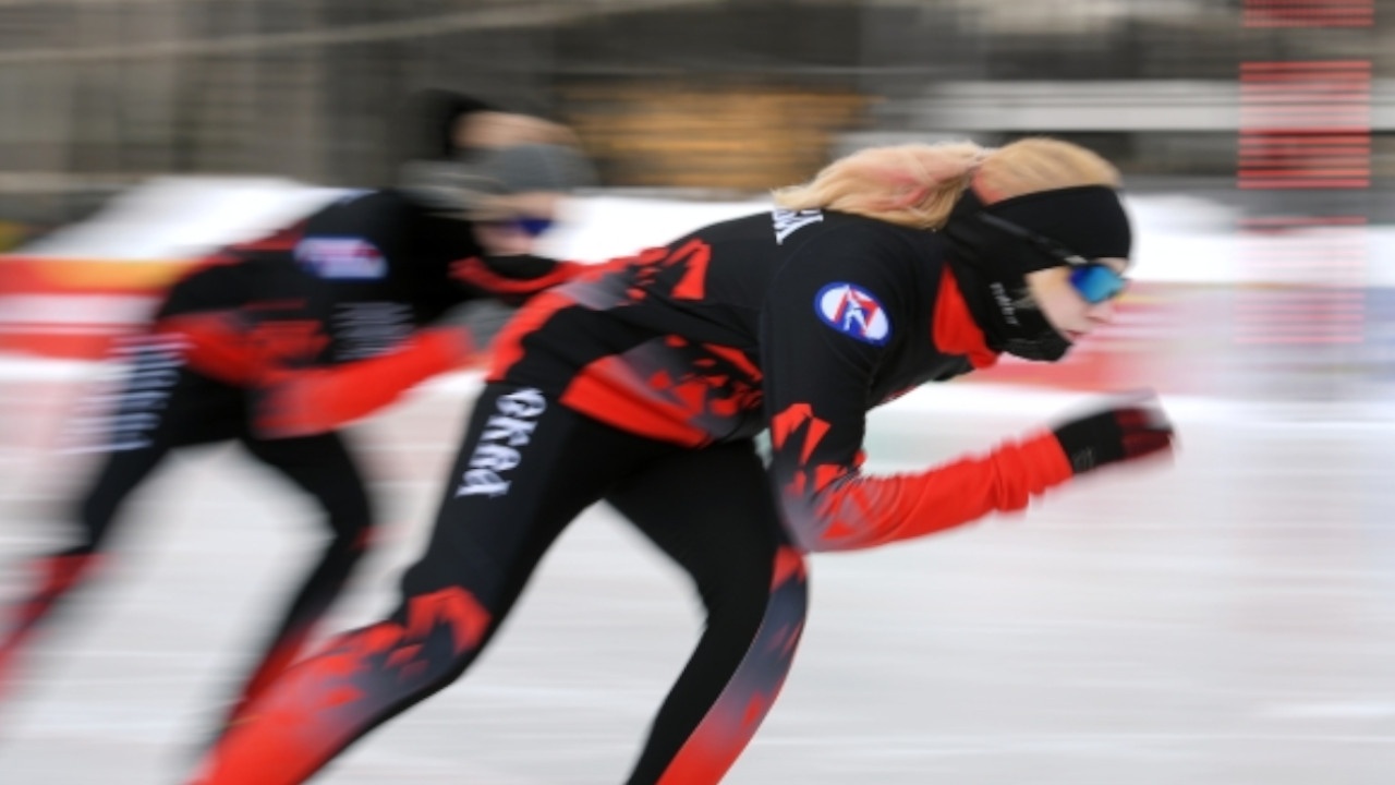 ISU допустила спортсменов из России к соревнованиям в нейтральном статусе