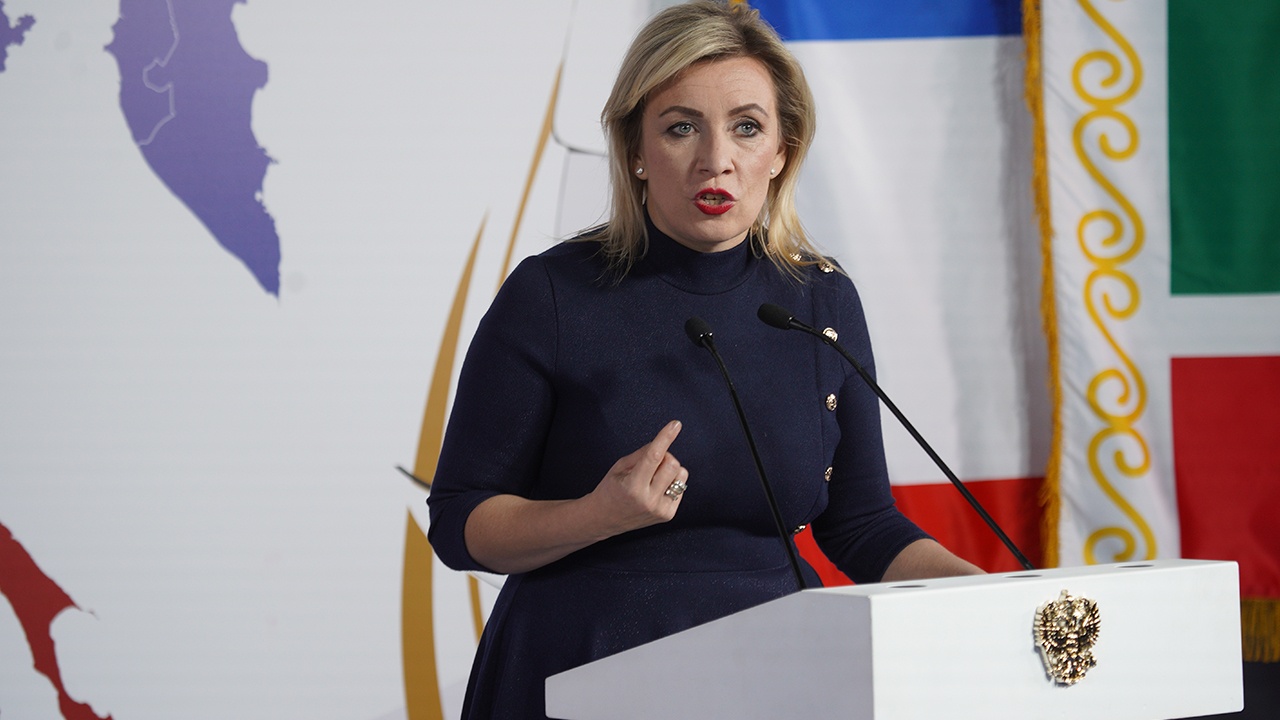 Захарова напомнила о поддержке Эстонией Дудаева после слов о помощи Киеву