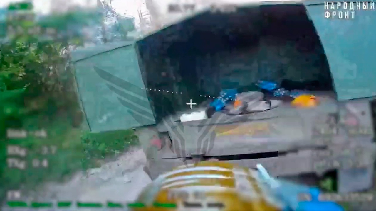 МО РФ показало уничтожение HMMWV, БПЛА и наземных роботов FPV-дронами