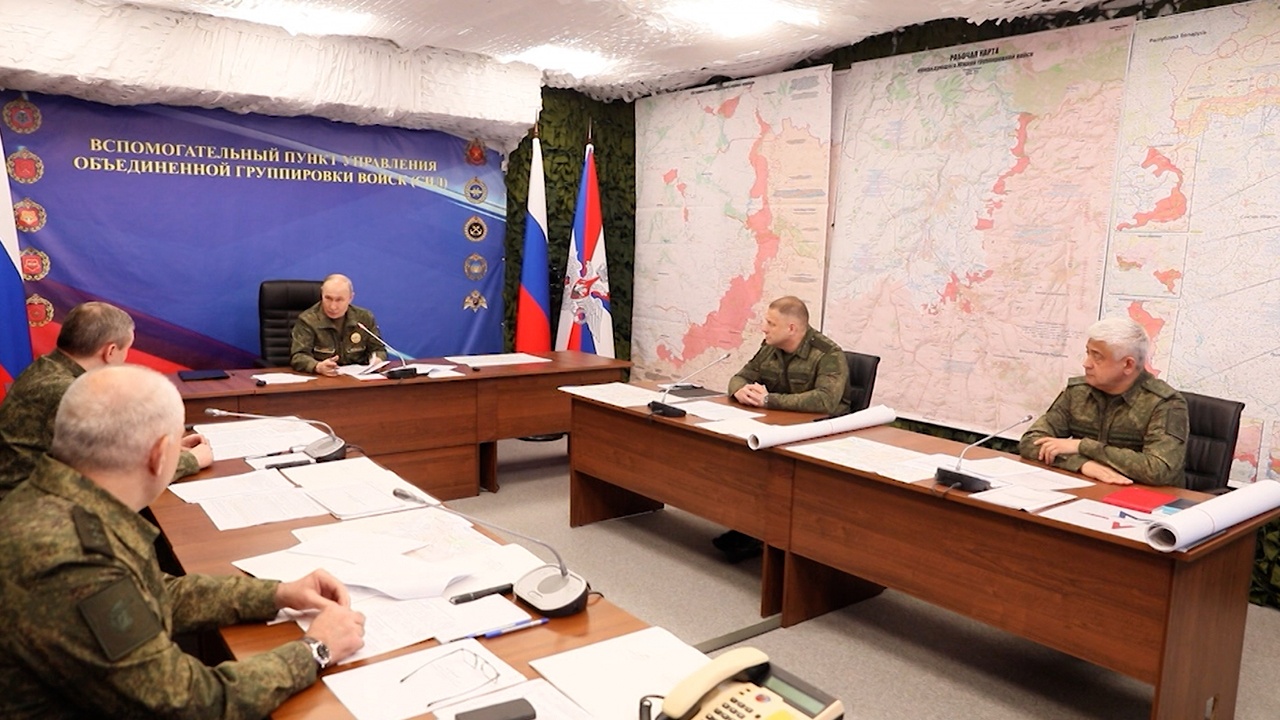 Путин приказал обеспечить выполнение задач в соответствии с замыслом Генштаба ВС РФ