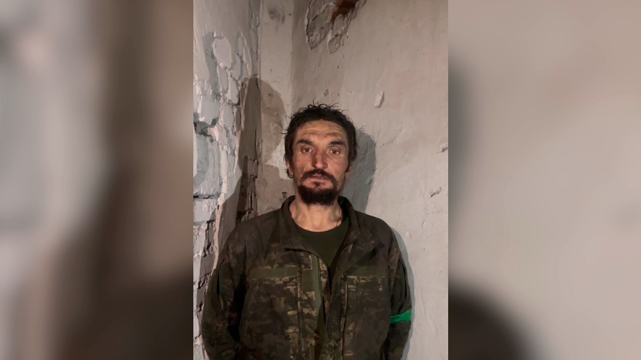 Пленный поблагодарил бойцов ВС РФ за сохраненную жизнь в Константиновке