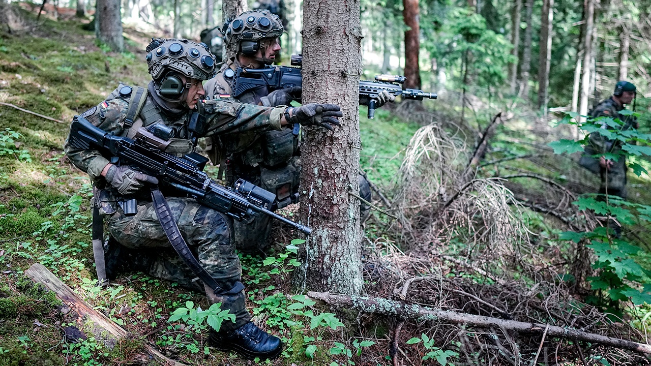 В Германии назвали нормальными рекордные займы для вооружения