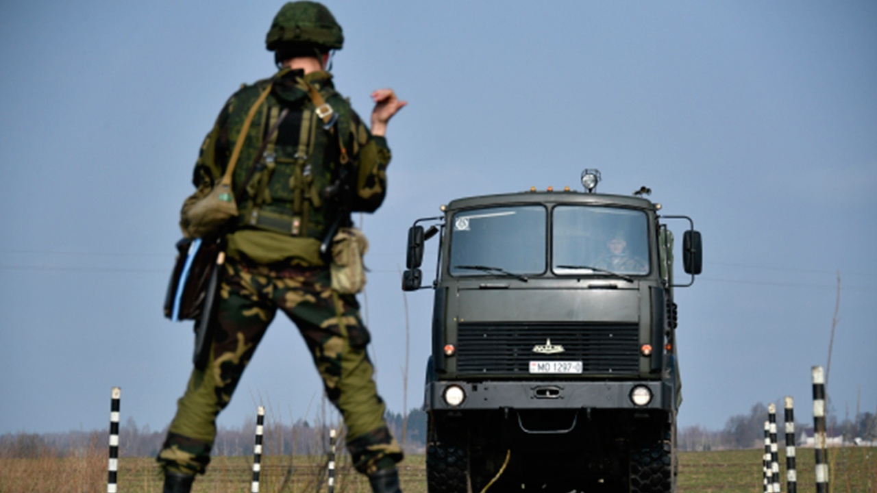 В Белоруссии начались учебные военные сборы