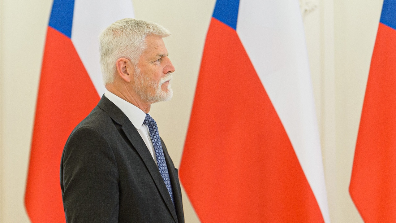 Президент Чехии дал Украине два месяца на возобновление переговоров